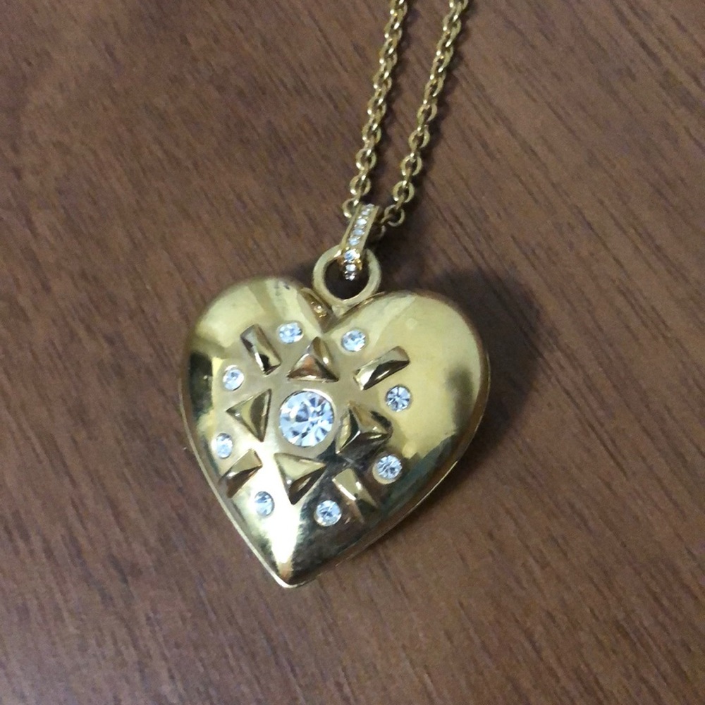 Juicy Couture, big gold heart necklace